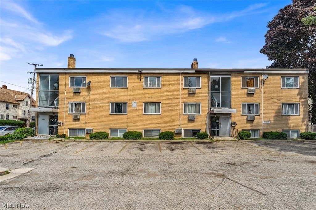 1415 Wyandotte Avenue 106, Lakewood, OH 44107