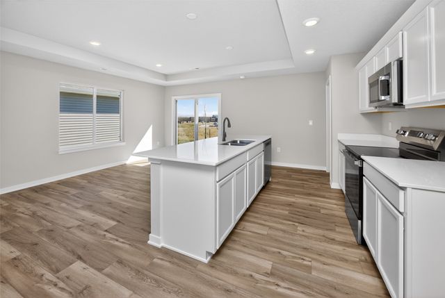 2204 Legacy Drive, Norwalk, IA 50211