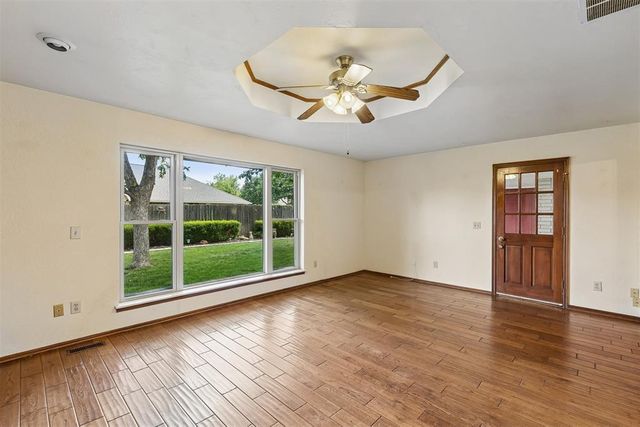 2701 Blue Quail Pass, Edmond, OK 73013