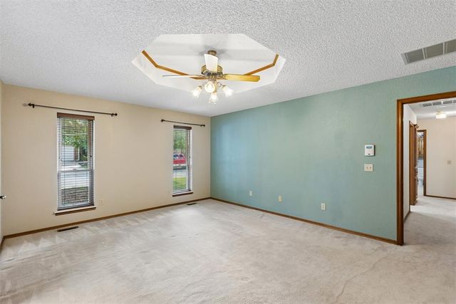 2701 Blue Quail Pass, Edmond, OK 73013