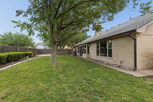2701 Blue Quail Pass, Edmond, OK 73013