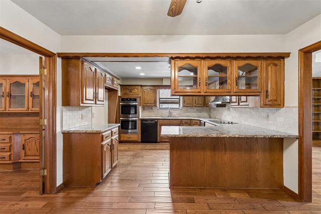 2701 Blue Quail Pass, Edmond, OK 73013