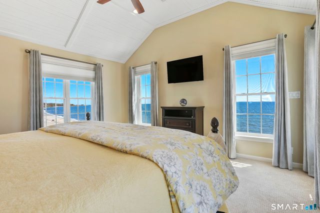 40 Pond Road, Old Lyme, CT 06371