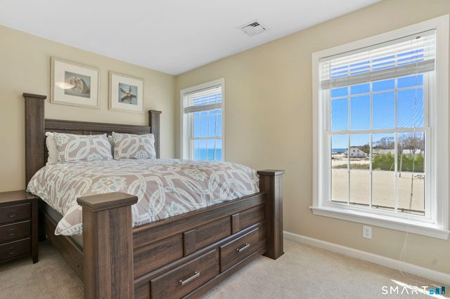 40 Pond Road, Old Lyme, CT 06371