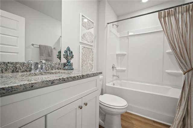 12614 Ellen's Cove Drive N, Grand Bay, AL 36541