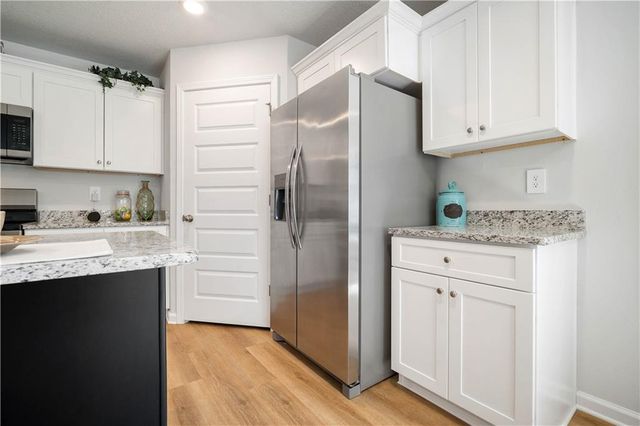 12614 Ellen's Cove Drive N, Grand Bay, AL 36541