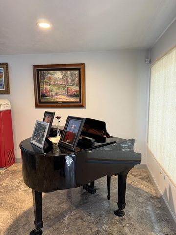 3208 Silver Ridge Court, Oceanside, CA 92058
