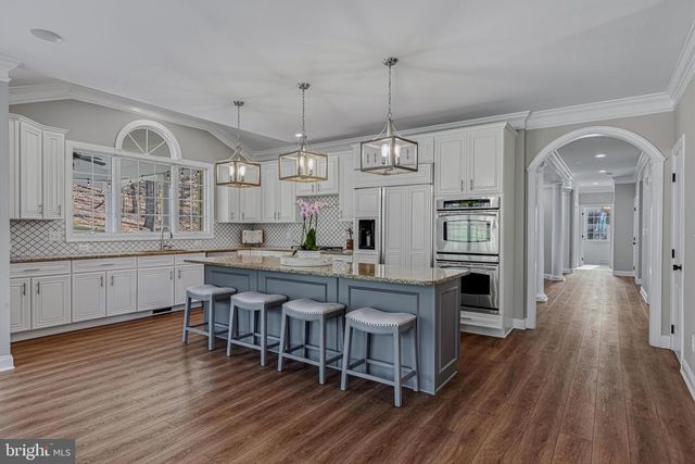 41297 DUTTON CT, Waterford, VA 20197