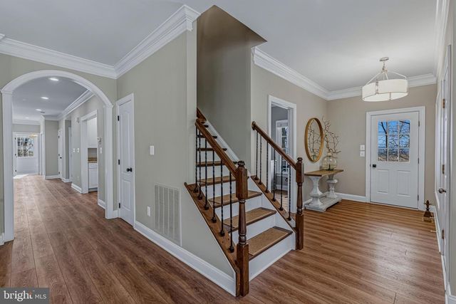 41297 DUTTON CT, Waterford, VA 20197