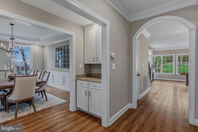 41297 DUTTON CT, Waterford, VA 20197