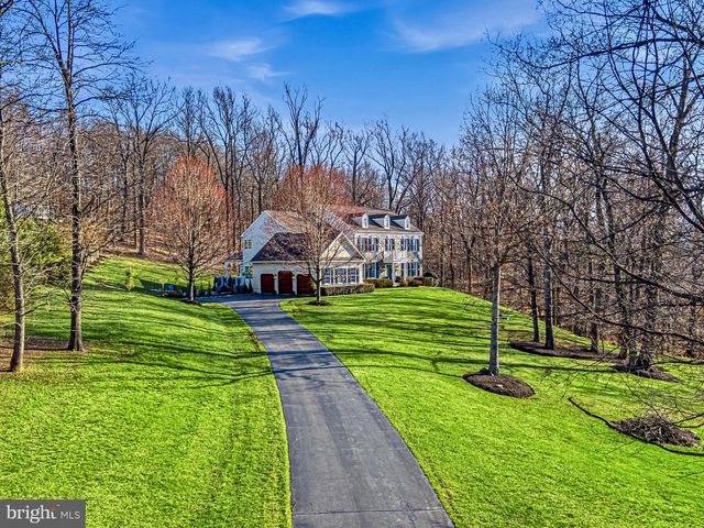 41297 DUTTON CT, Waterford, VA 20197