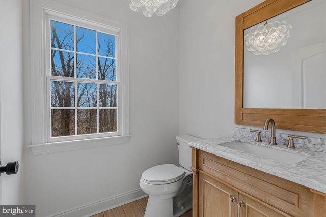 41297 DUTTON CT, Waterford, VA 20197