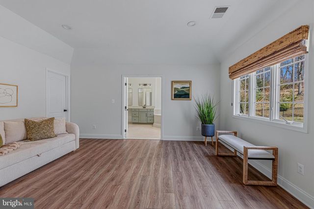 41297 DUTTON CT, Waterford, VA 20197