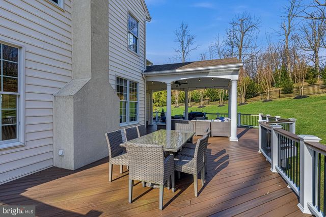 41297 DUTTON CT, Waterford, VA 20197