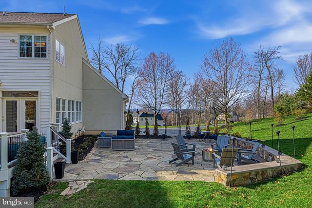 41297 DUTTON CT, Waterford, VA 20197