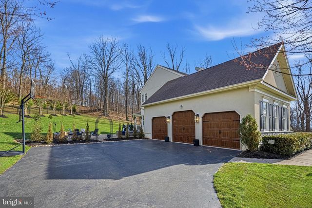 41297 DUTTON CT, Waterford, VA 20197