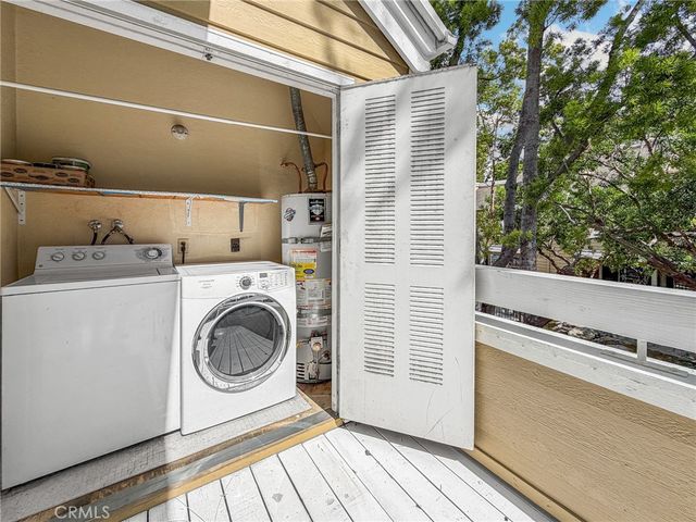 3740 S Bear St F, Santa Ana, CA 92704