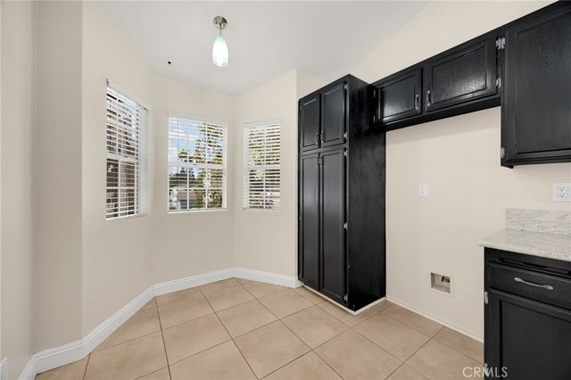 3740 S Bear St F, Santa Ana, CA 92704
