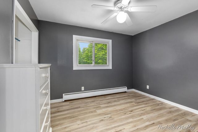 2784 Hillcrest Drive, Ionia, MI 48846