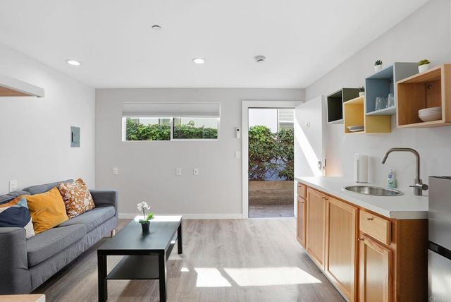 2611 Adams Avenue, San Diego, CA 92116