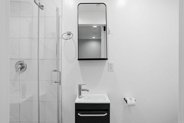 2611 Adams Avenue, San Diego, CA 92116