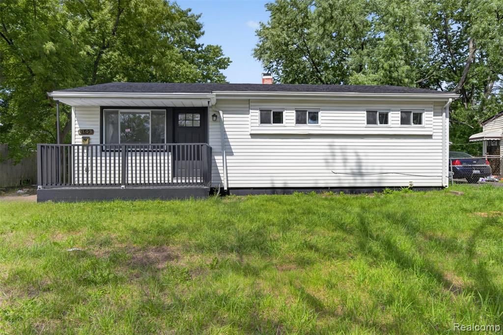 6193 Natchez Drive, Mount Morris, MI 48458