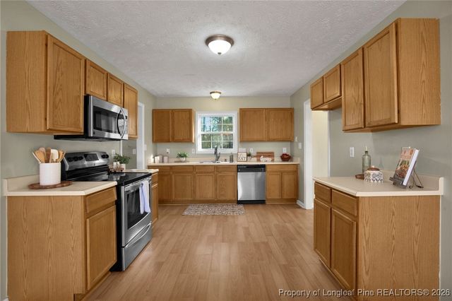 5238 Old Railroad Way, Hope Mills, NC 28348