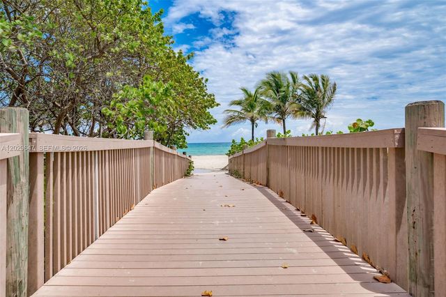 1201 S Ocean Drive 1105N, Hollywood, FL 33019