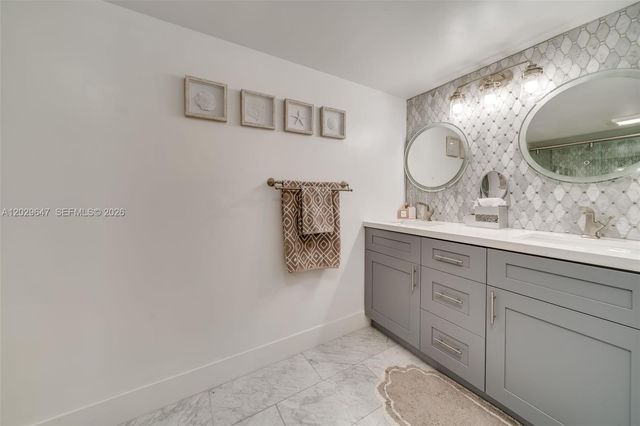 1201 S Ocean Drive 1105N, Hollywood, FL 33019