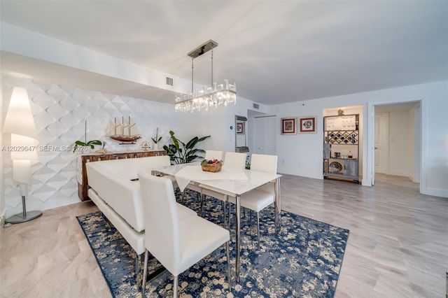 1201 S Ocean Drive 1105N, Hollywood, FL 33019