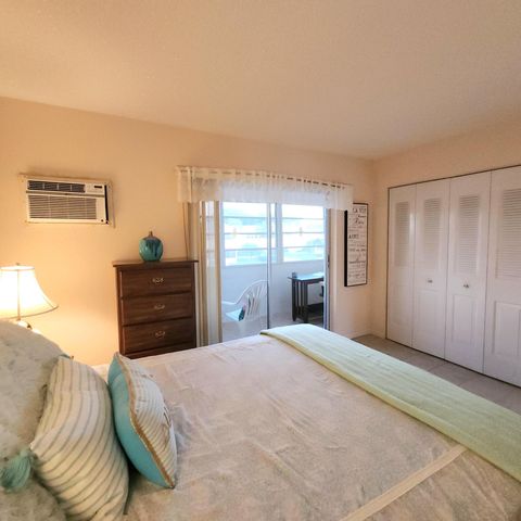 164 Sheffield G, West Palm Beach, FL 33417