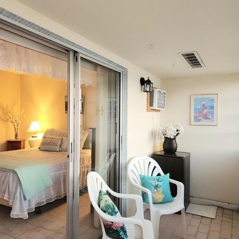164 Sheffield G, West Palm Beach, FL 33417