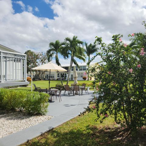 164 Sheffield G, West Palm Beach, FL 33417