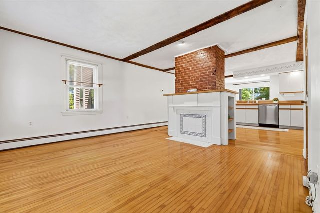 307 Maple Street 307, Danvers, MA 01923