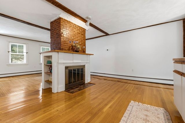 307 Maple Street 307, Danvers, MA 01923