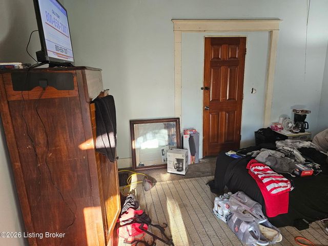 503 S 32nd St, Louisville, KY 40211
