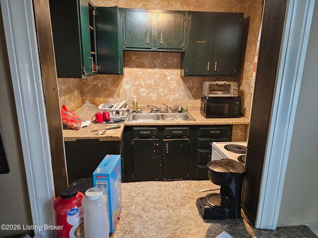 503 S 32nd St, Louisville, KY 40211