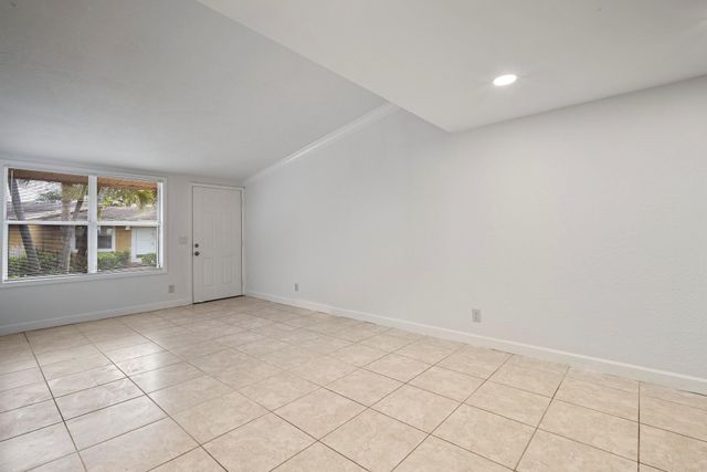 7110 Southgate Boulevard, Tamarac, FL 33321