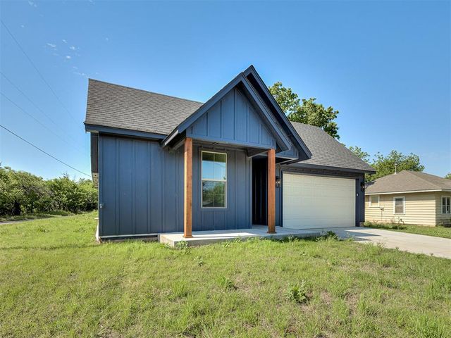 1925 E Springer Avenue, Guthrie, OK 73044