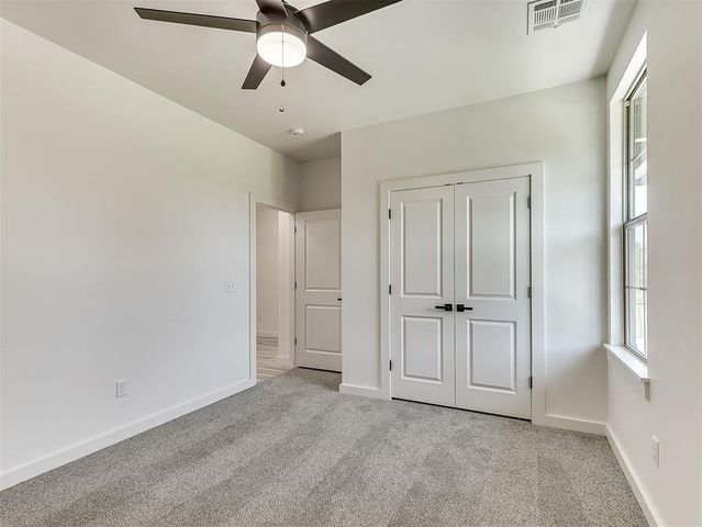 1925 E Springer Avenue, Guthrie, OK 73044