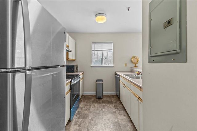 117 Hildred Drive, Burlington, VT 05401