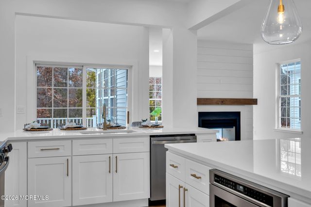 100 Mission Way, Barnegat, NJ 08005