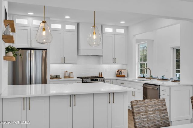 100 Mission Way, Barnegat, NJ 08005