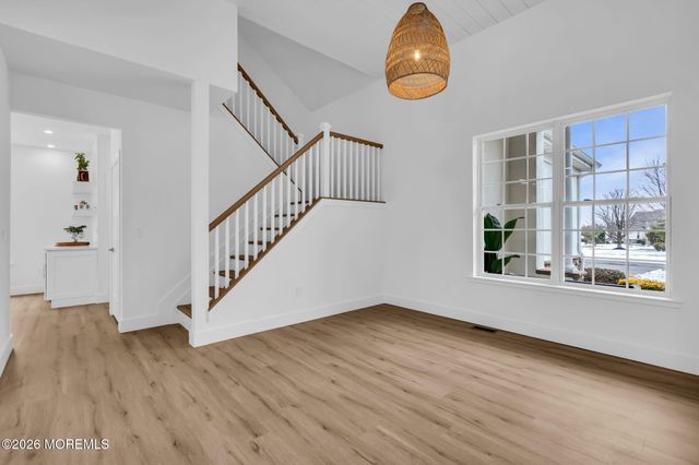 100 Mission Way, Barnegat, NJ 08005