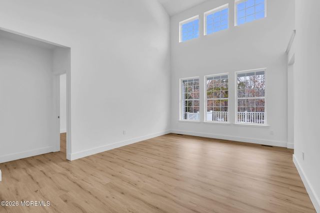 100 Mission Way, Barnegat, NJ 08005