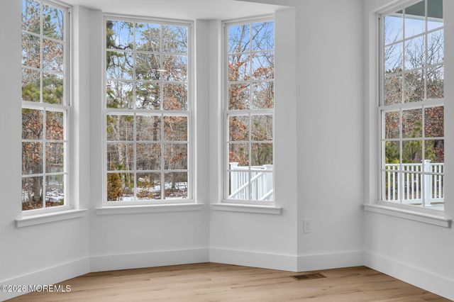 100 Mission Way, Barnegat, NJ 08005