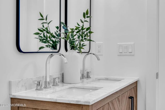 100 Mission Way, Barnegat, NJ 08005