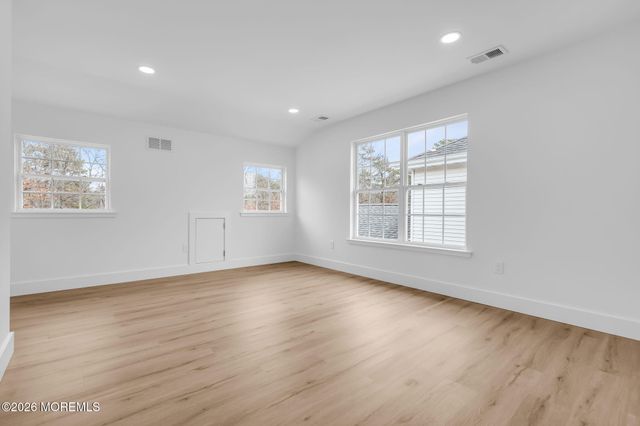 100 Mission Way, Barnegat, NJ 08005