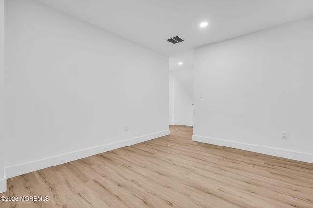 100 Mission Way, Barnegat, NJ 08005