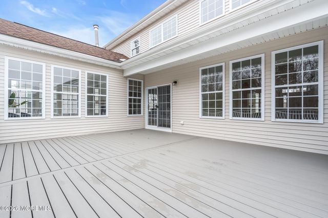 100 Mission Way, Barnegat, NJ 08005